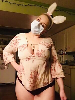 Happy Easter from Quarantine 🐇💖