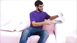 Jewelz Blu - Going Live