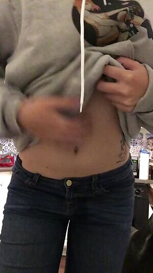 When i’m horny, i log on to reddit, post and then wait for messages so i can go masturbate