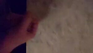 Had to cum quick on the counter before my roommate got home 🤫