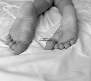Mom Feet Cougar Foot Hotwife MILF