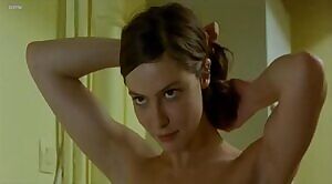 Anna Mouglalis