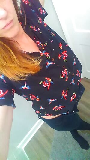 It was suggested i post here boys 👅💋