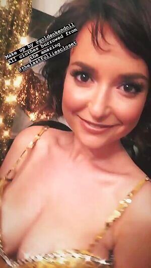 Milana Vayntrub 5