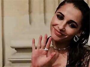 Naomi Scott’s first slutty role is gonna be amazing