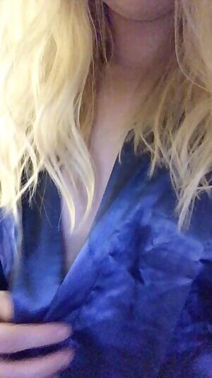 eelin frisky tonight