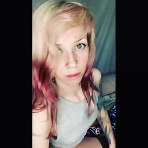 Figured I need to start posting more videos 🥰💗