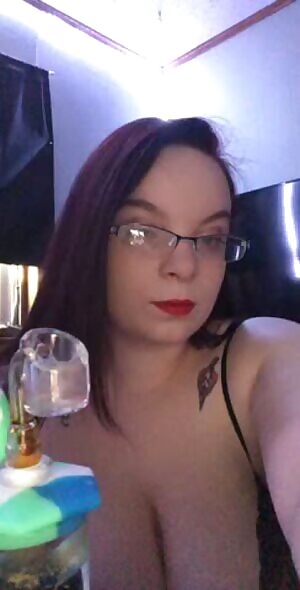 all I want for Christmas is more wax and new dab rigs :)