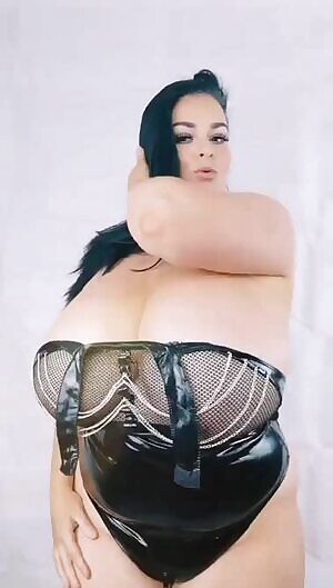 Giving her a ring and pregnancy