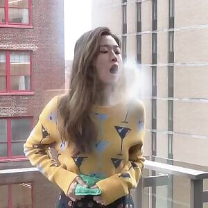 AOA - Seolhyun Blows