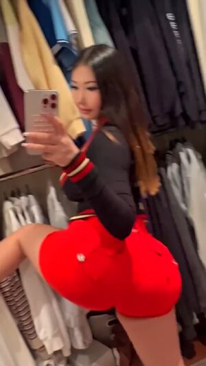 Hips Don't Lie Big Tits Curvy