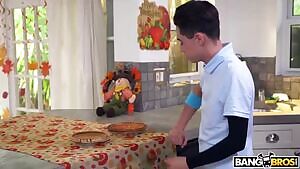 Mmmmm! That is some good-ass pie.