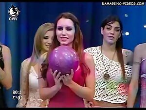 ESTEFANIA COLOMBO UPSKIRT BOWLING