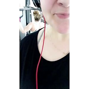 Come and see what I get up to this weekend during a hot 🔥 😈😉😛 or come it with me and distract me from getting ready 😋  ☀️🇨🇦🙋🏻‍♀️