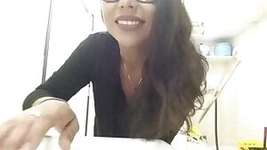 A little work booty or you 🍑💋