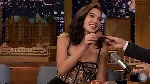 Gal Gadot eating a Reese’s PB Cup for the first time.