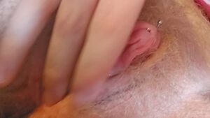 Tdick - FTM Big Clit Masturbating