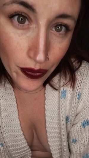 Redheads Belly Button Freckles Green Eyes