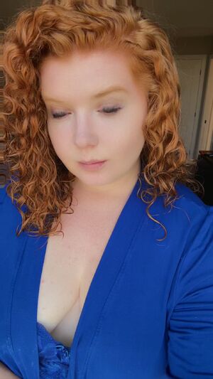 They say redheads are rare… maybe that’s why I’m unforgettable