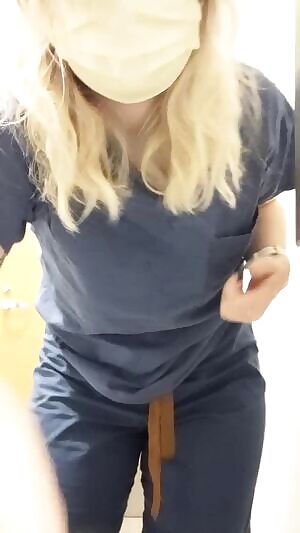 My mask may have to stay on, but that doesn't mean my bra and panties have to 😘