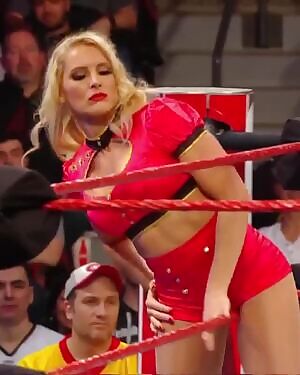 My cock was rock hard for the entire match I would love to fuck her throat 🤤