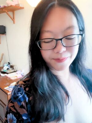 Smoking Asian Girls Boobs Chinese Clips4Sale