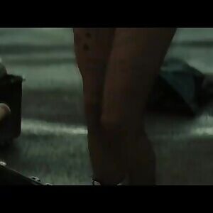 Gosh I would stare at Margot Robbie's body all day! Imagine the possibilities...