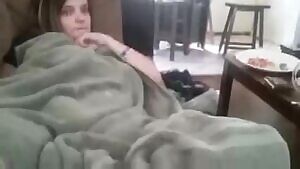 masturbating behind her dads back