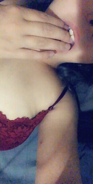 Someone really liked my panties from last night, so now both my pussy and a request have been illed. if this post gets enough love i’ll post the second part 😍