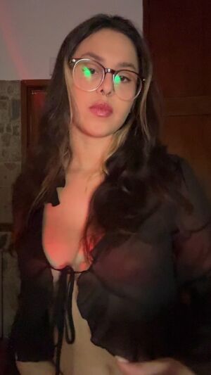 Latinas 19 Years Old Big Tits