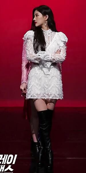 I-DLE - Soyeon - Senorita Relay Dance