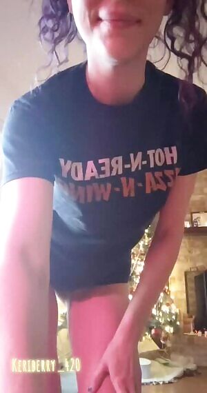 Shouldn't my 🍕 pie be your first meal this year? F/38