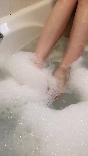 Splish Splash - Bath time