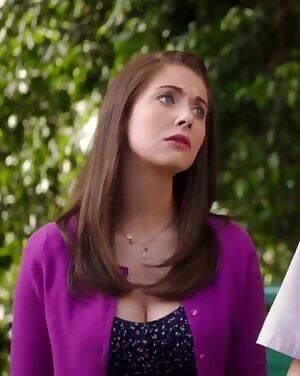 Imagining Alison Brie as college cum dump was the one reason to watch community