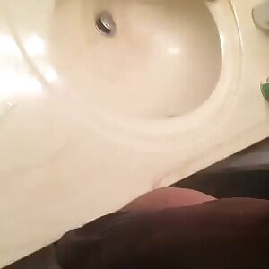 Flopping on the sink