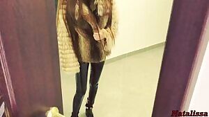 VIP Escort Slut Gets A Huge Load On Her Gucci Boots