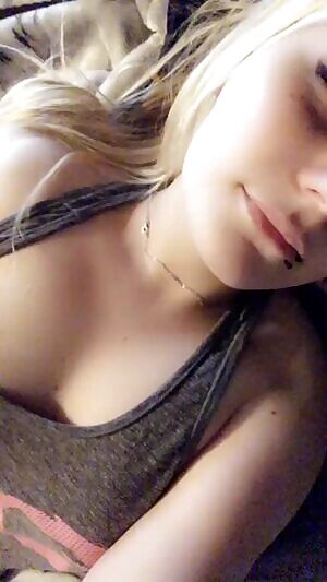 Looking to start up a ? ive got 1 spot available! or if that's not your thing choose from my many other options like KIK ME- skull4ndbones