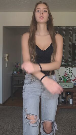 Just an innocent girl dancing... ;)