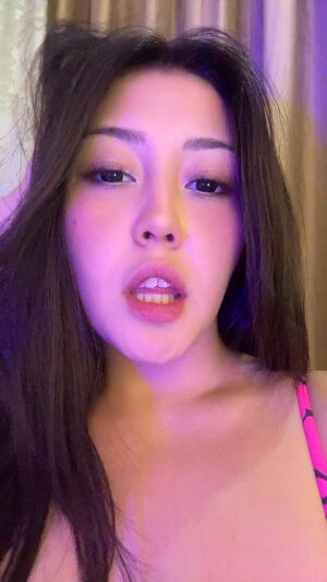 On/Off Asian Curvy Naked OnlyFans