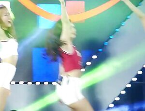 Momoland - Jane & Daisy