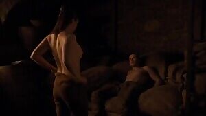 Maisie Williams in S8E2