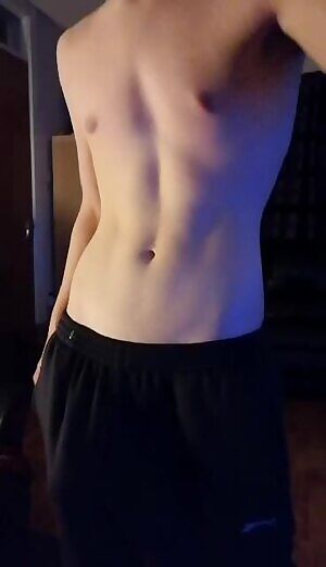 Who wants to suck on a fat cock of an Irishman