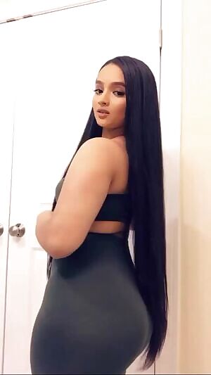 Long hair touching that ass...