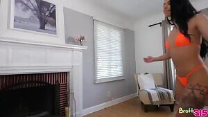 Gina Valentina- Money For Honey