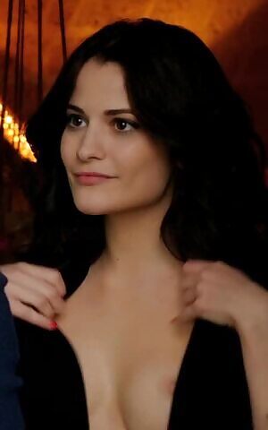 Giulia elettra gorietti in la cena di natale