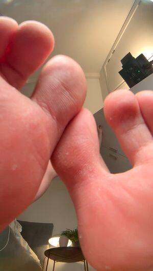Giantess IRL Codi Vore Crush