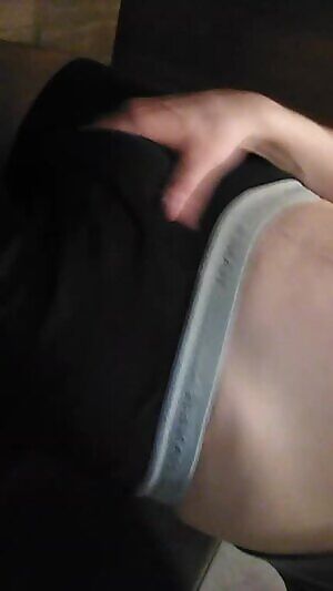 Come play tonight you've got nothing better to do 😈 let me get you off    Kik broke_afxx dm for snap