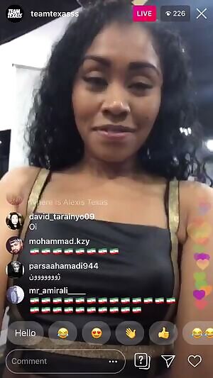 Alexis Texas and Sara Jay