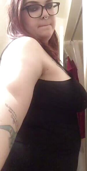 Just a little big body tease...