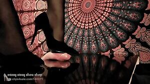 Secretary Sissy ruined footjob shoejob www.c4s.com/140371/21399433